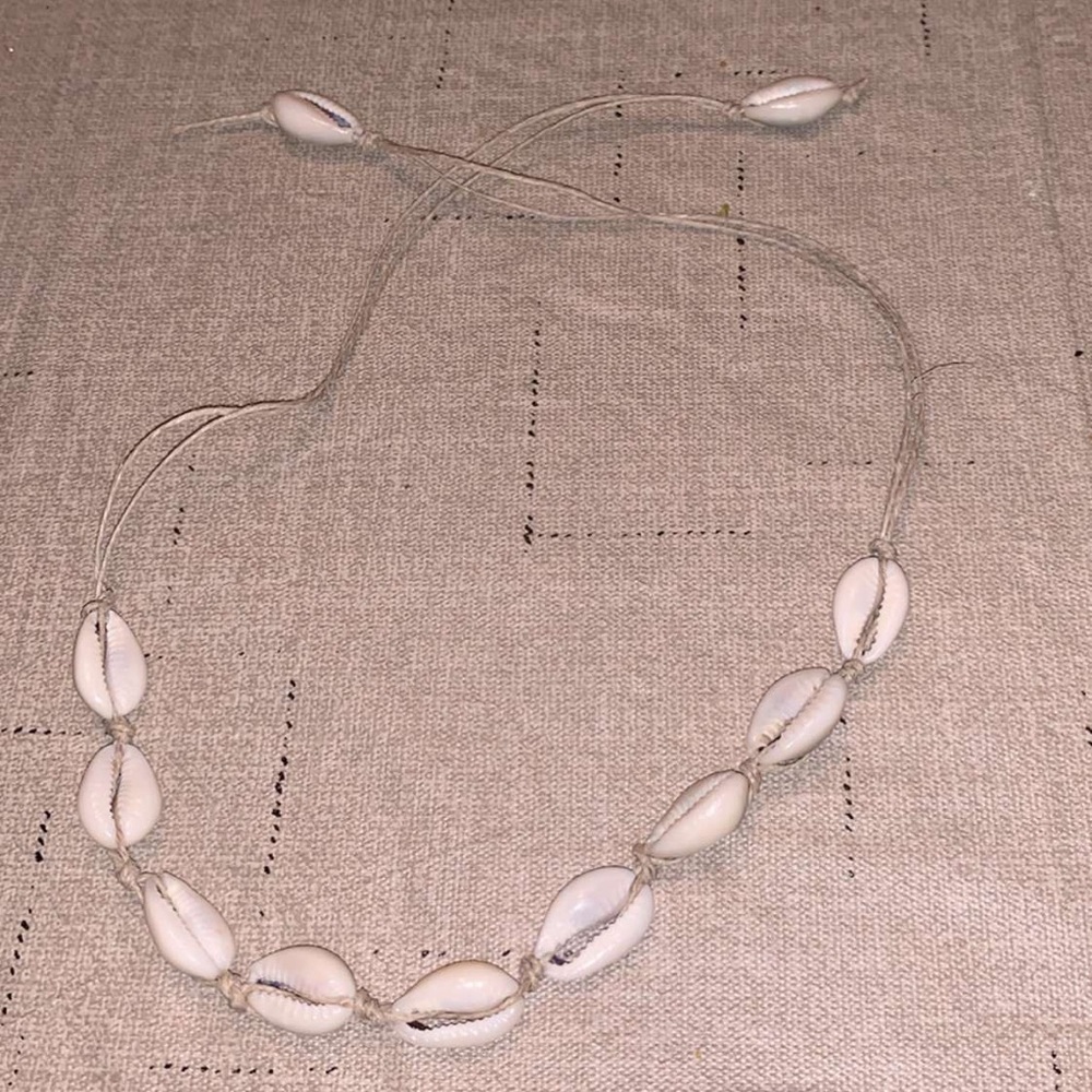 Cowrie Shell anklet - Picture 2 of 2